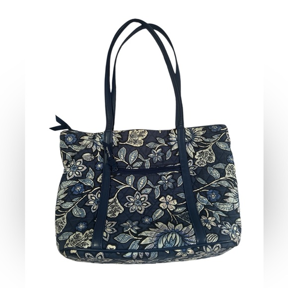 Vera Bradley Tote - Picture 2 of 5